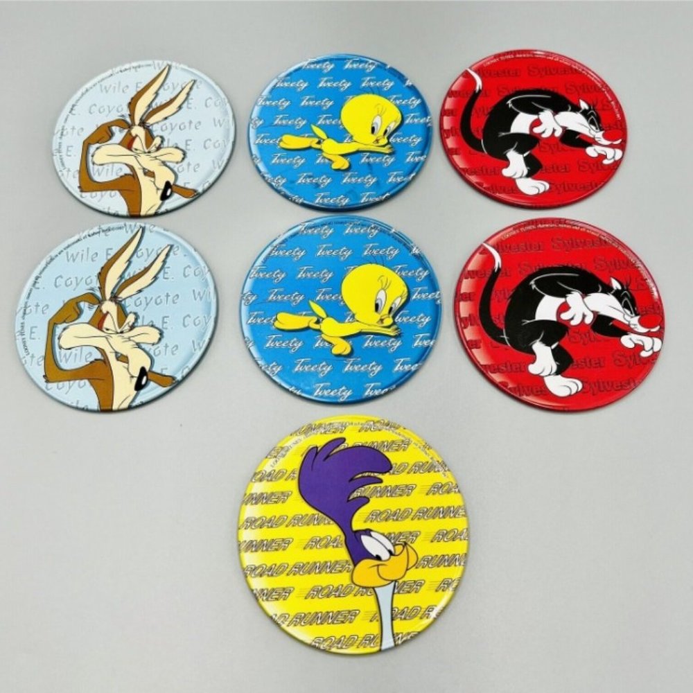 Lot of 7 Looney Tunes Wile E. Coyote Road Runner Tweety Sylvester Coaster Collec
